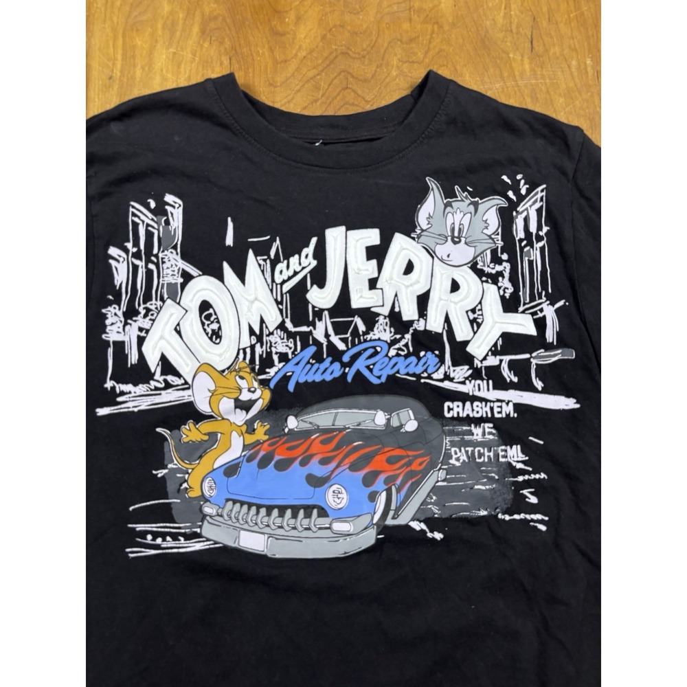 Tom‎ and Jerry Black T Shirt Auto Racing Raised Lettering Mens L Warner Bros Y2K
